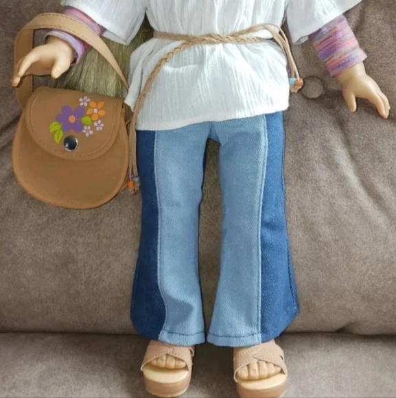 18" American Girl Doll Julie Albright - Picture 2 of 16